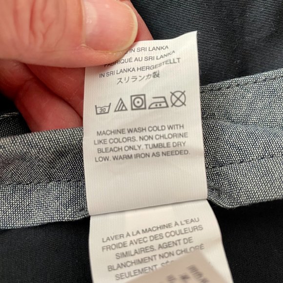 New Men's J. Crew 9" Stretch Chino Shorts, Navy Blue, Size 38 - Picture 7 of 7